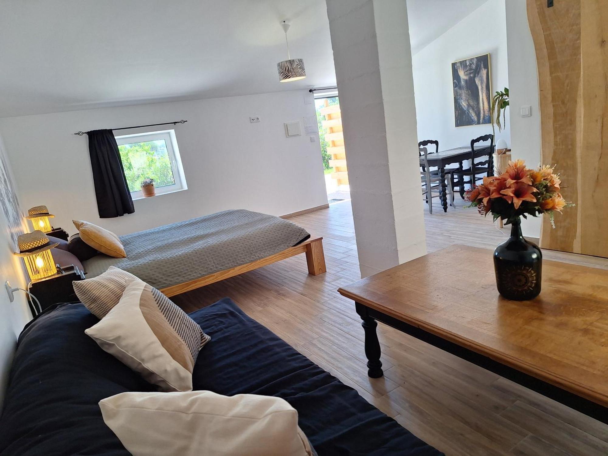 Casa Dani Studio'S, Tomar Carregueiros Ngoại thất bức ảnh